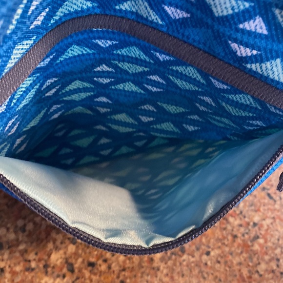 NWOT COLUMBIA TOTE BAG - Picture 7 of 7